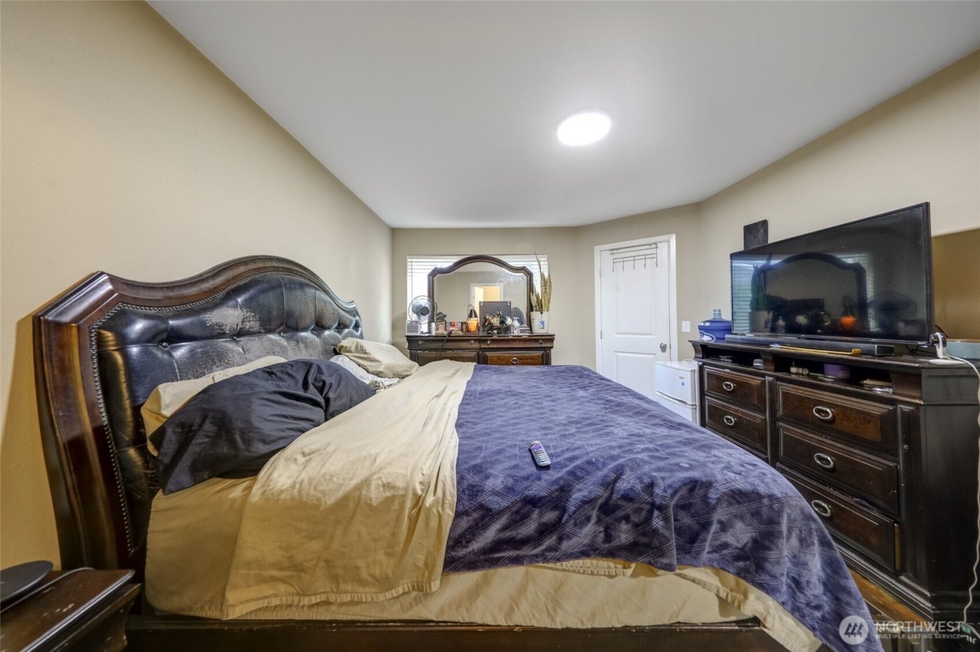 31500 33rd Place SW #V102, Federal Way, WA 98023