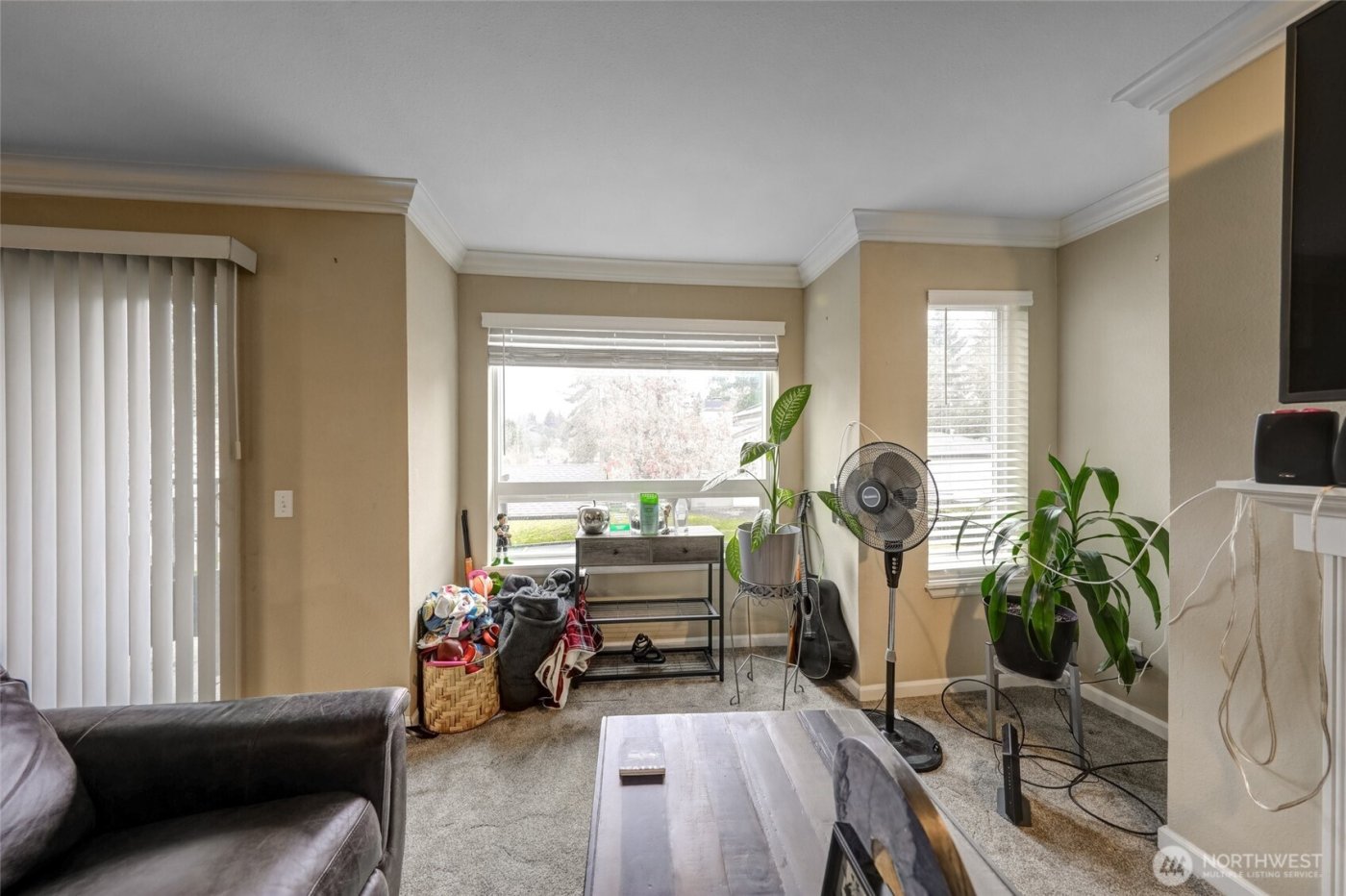 31500 33rd Place SW #V102, Federal Way, WA 98023