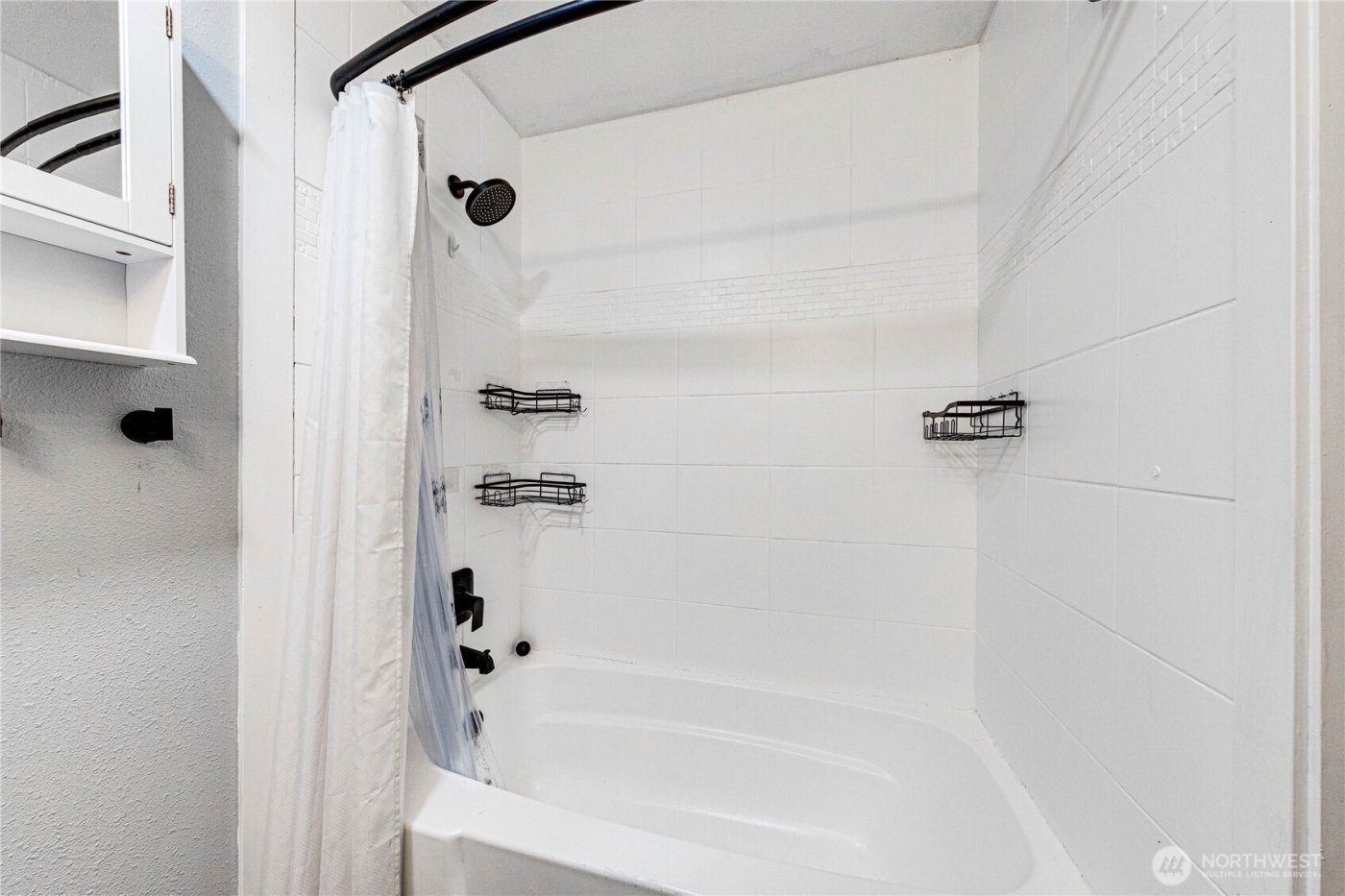 3623 Shelby Road , Lynnwood, WA 98087-5525