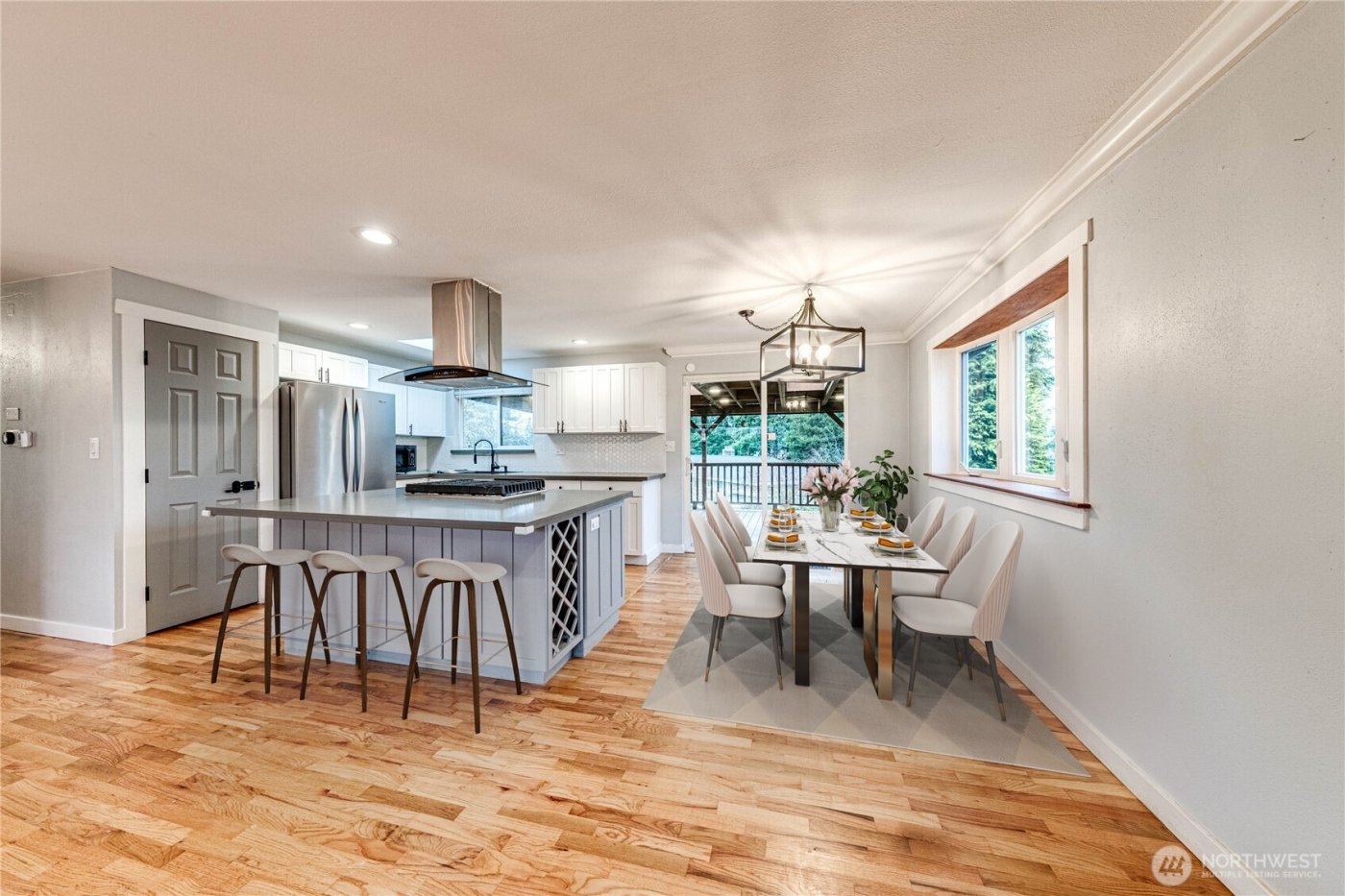 3623 Shelby Road , Lynnwood, WA 98087-5525