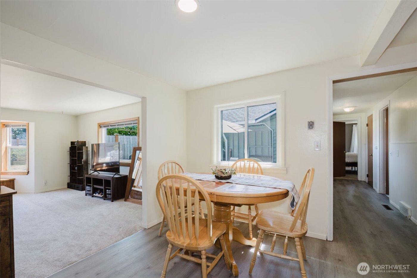 143 Dora Avenue , Bremerton, WA 98312