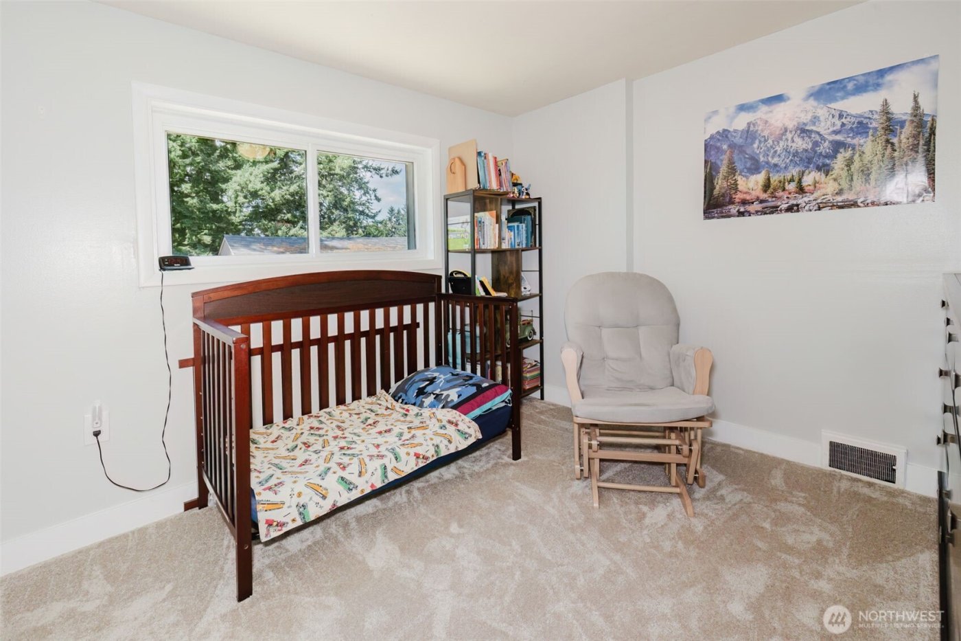 143 Dora Avenue , Bremerton, WA 98312