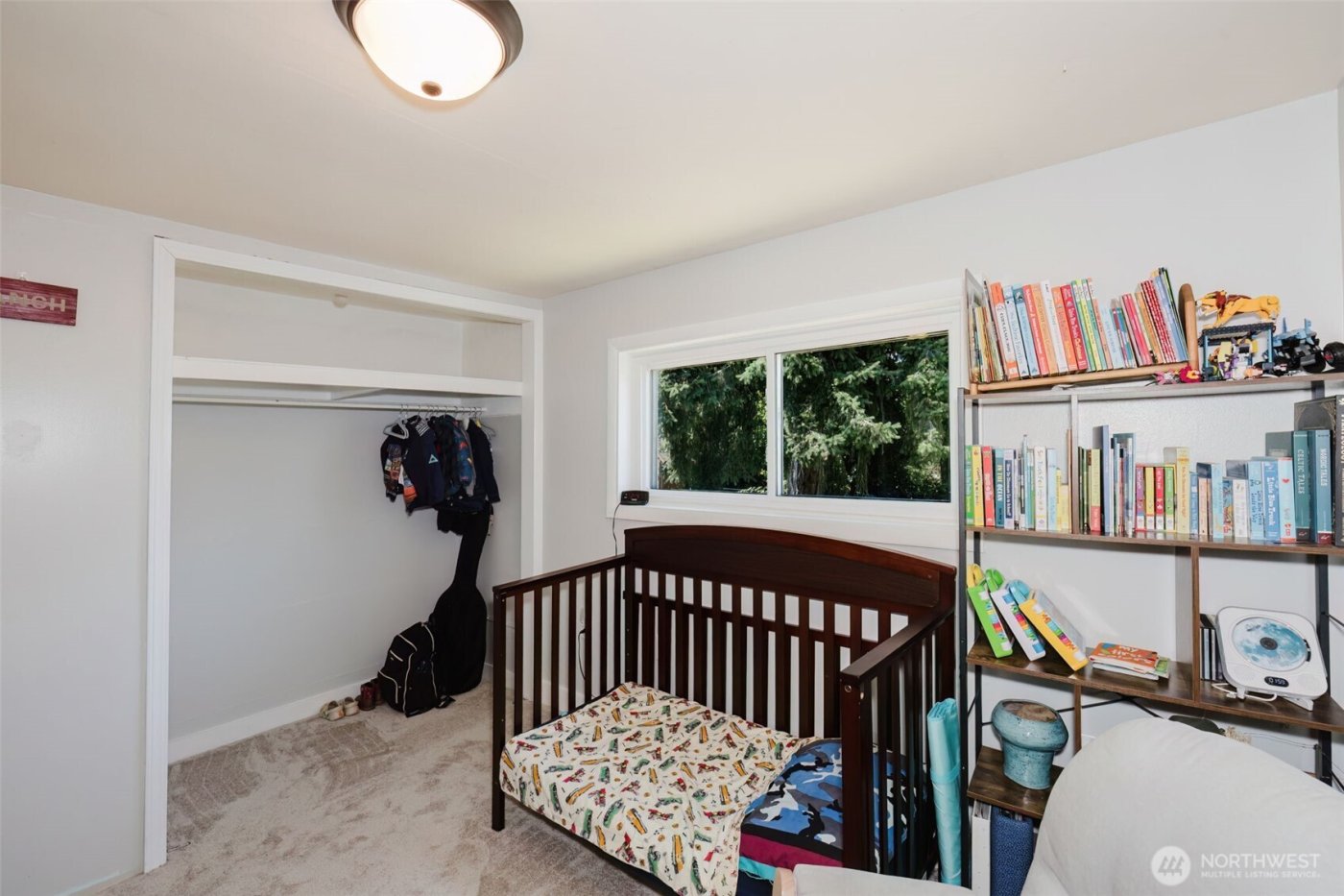 143 Dora Avenue , Bremerton, WA 98312
