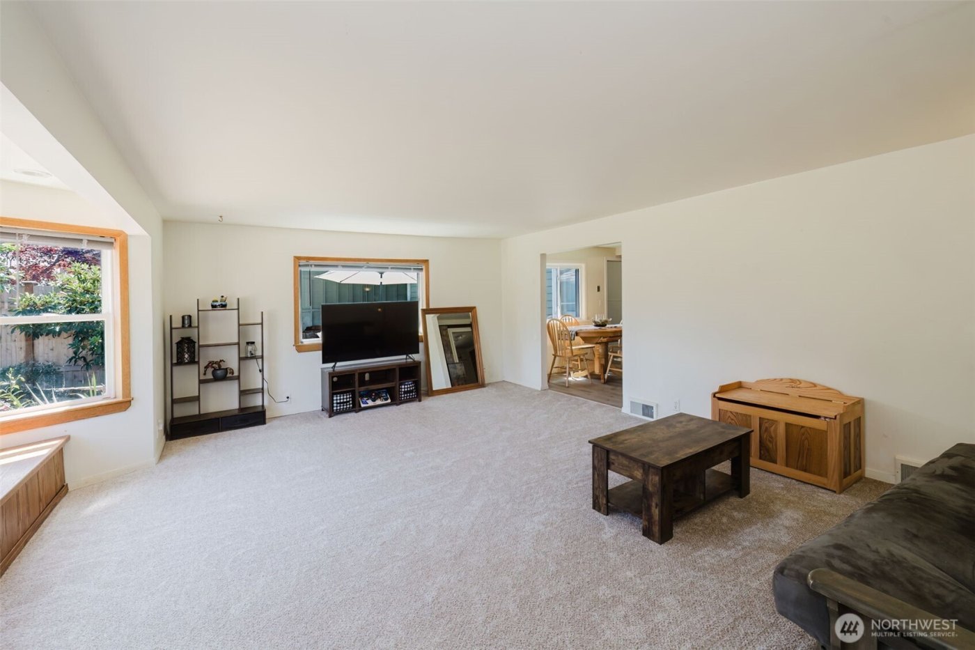 143 Dora Avenue , Bremerton, WA 98312