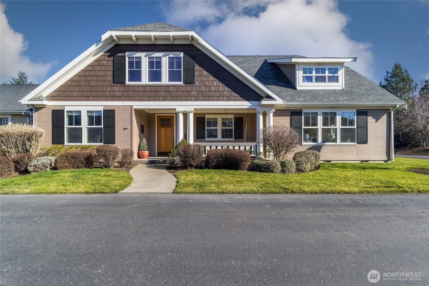 731 SE Swainson Lane , College Place, WA 99324