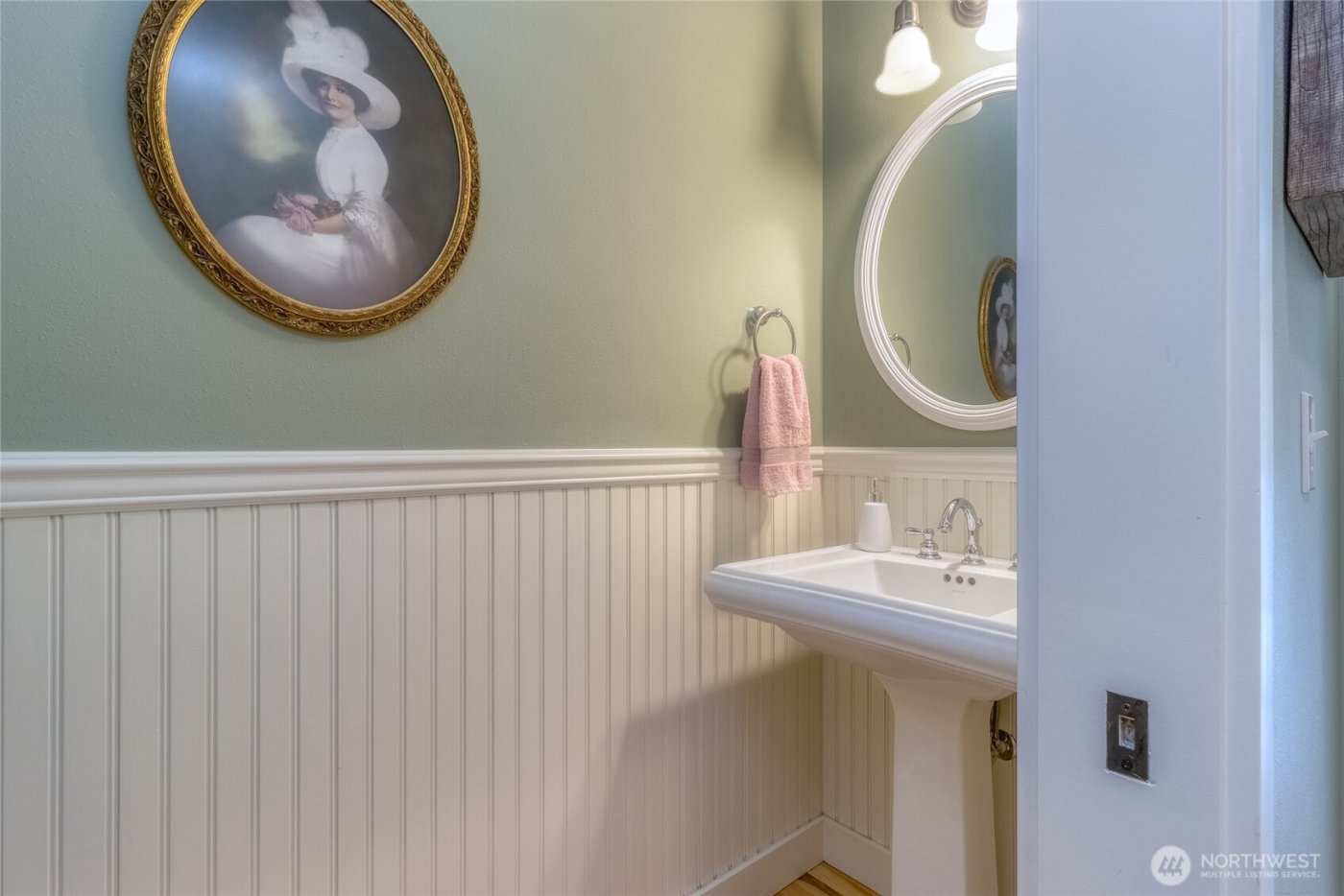 731 SE Swainson Lane , College Place, WA 99324