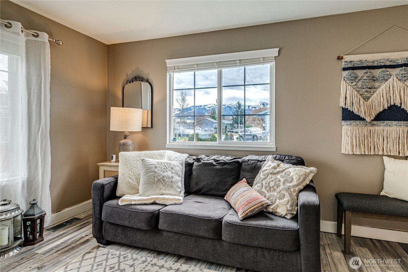 1107 Loves Hill Drive , Sultan, WA 98294-7633