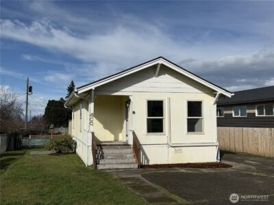 409 E Lopez Avenue , Port Angeles, WA 98362 - Photo 12