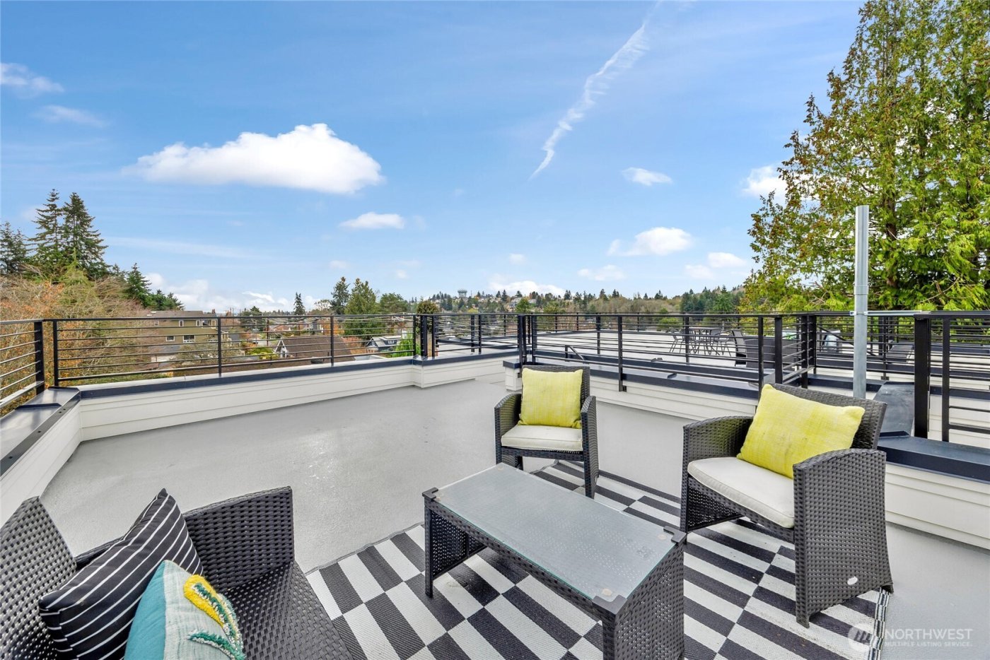 4048 32nd Avenue W #B, Seattle, WA 98199