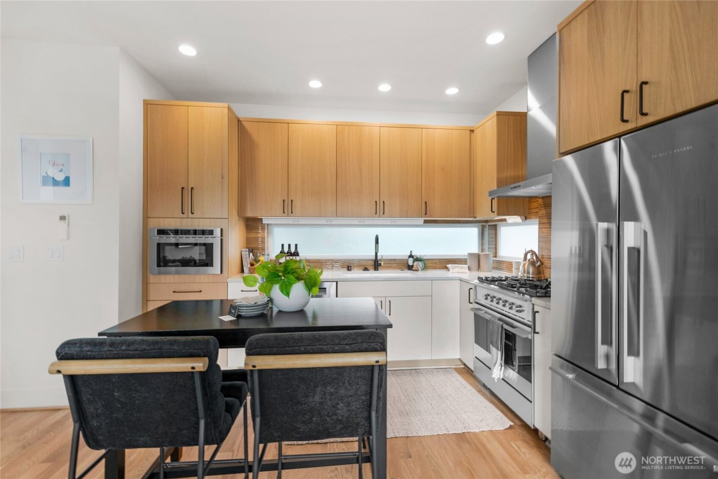 4048 32nd Avenue W #B, Seattle, WA 98199