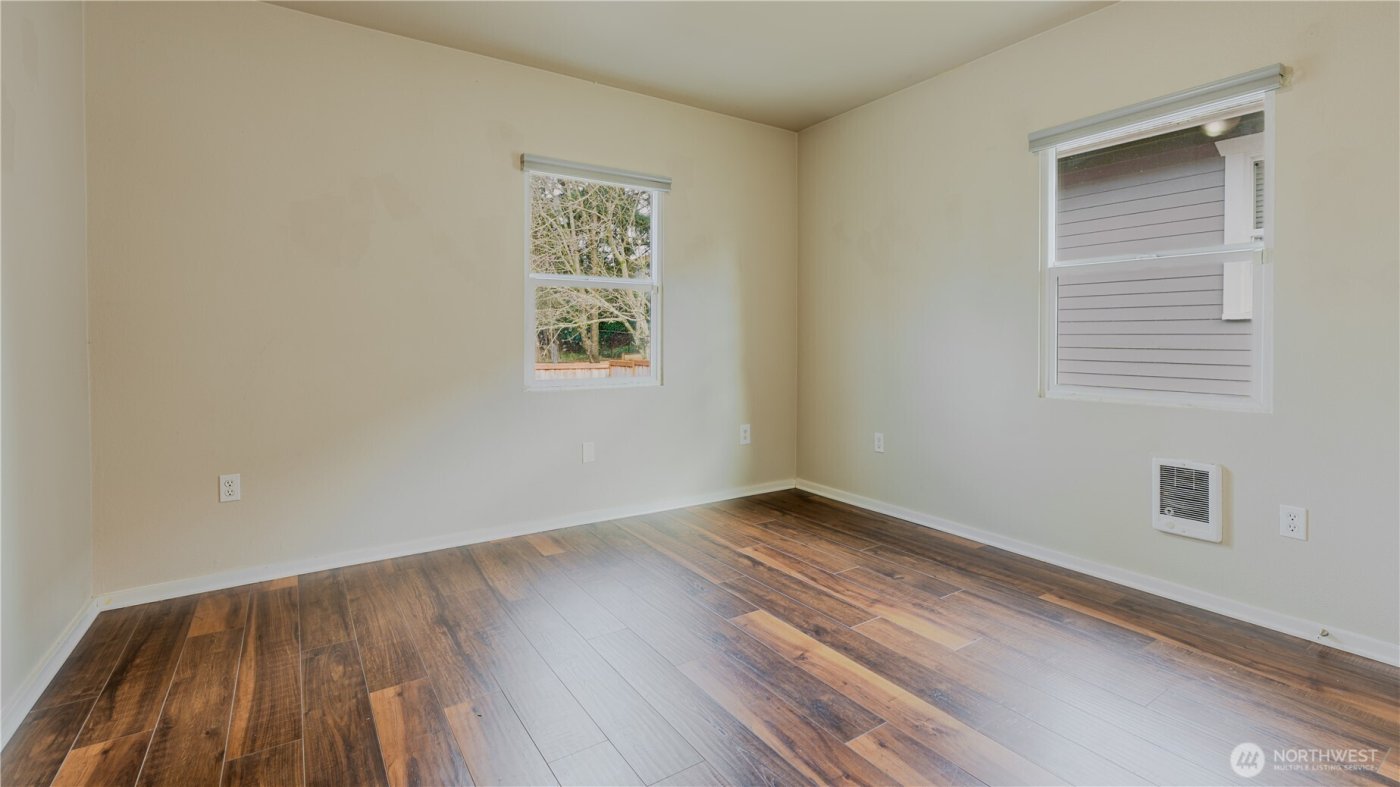 1421 S 45th , Tacoma, WA 98418-2416