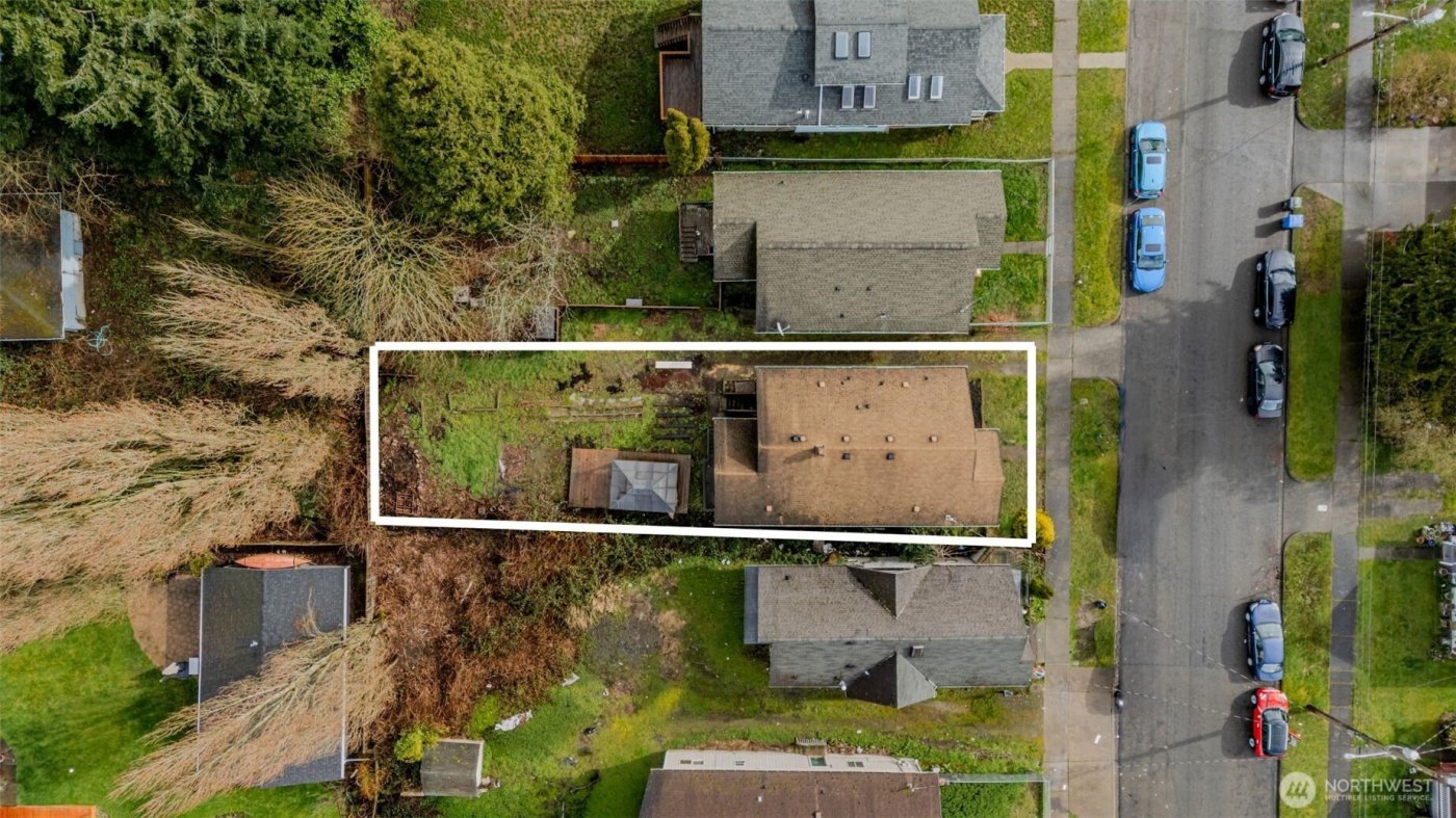 1421 S 45th , Tacoma, WA 98418-2416