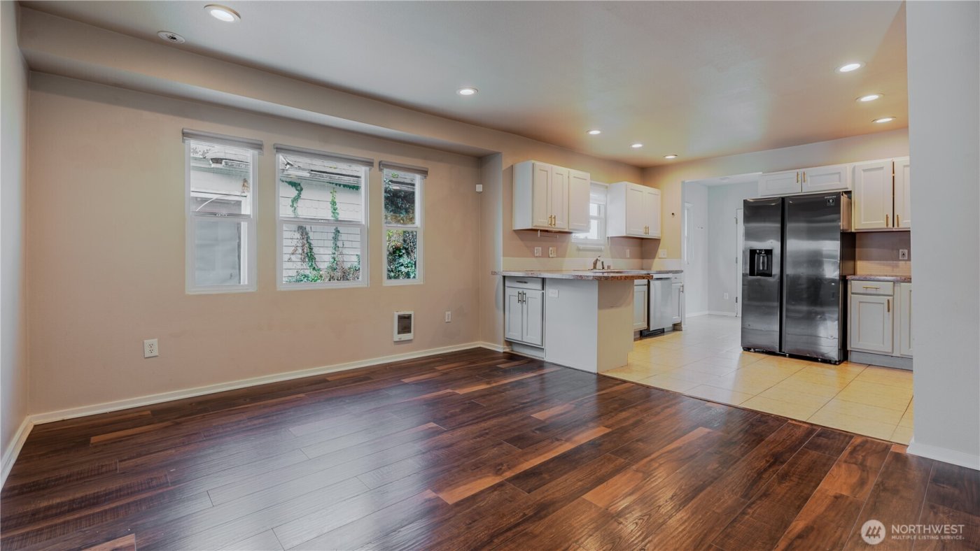 1421 S 45th , Tacoma, WA 98418-2416