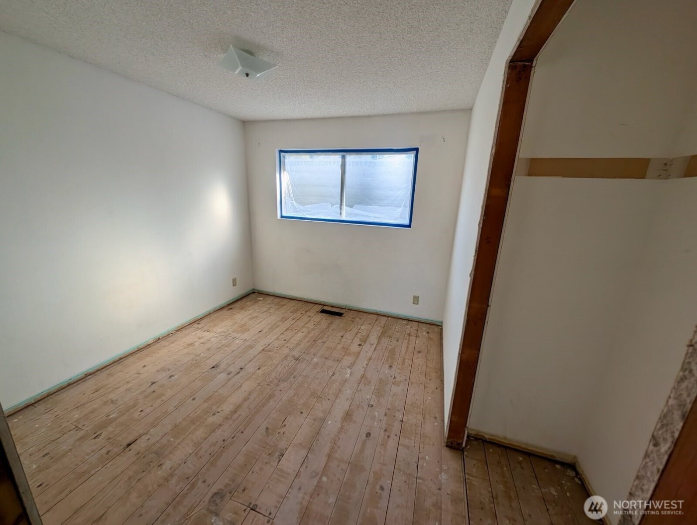 22508 51st Avenue W, Mountlake Terrace, WA 98043