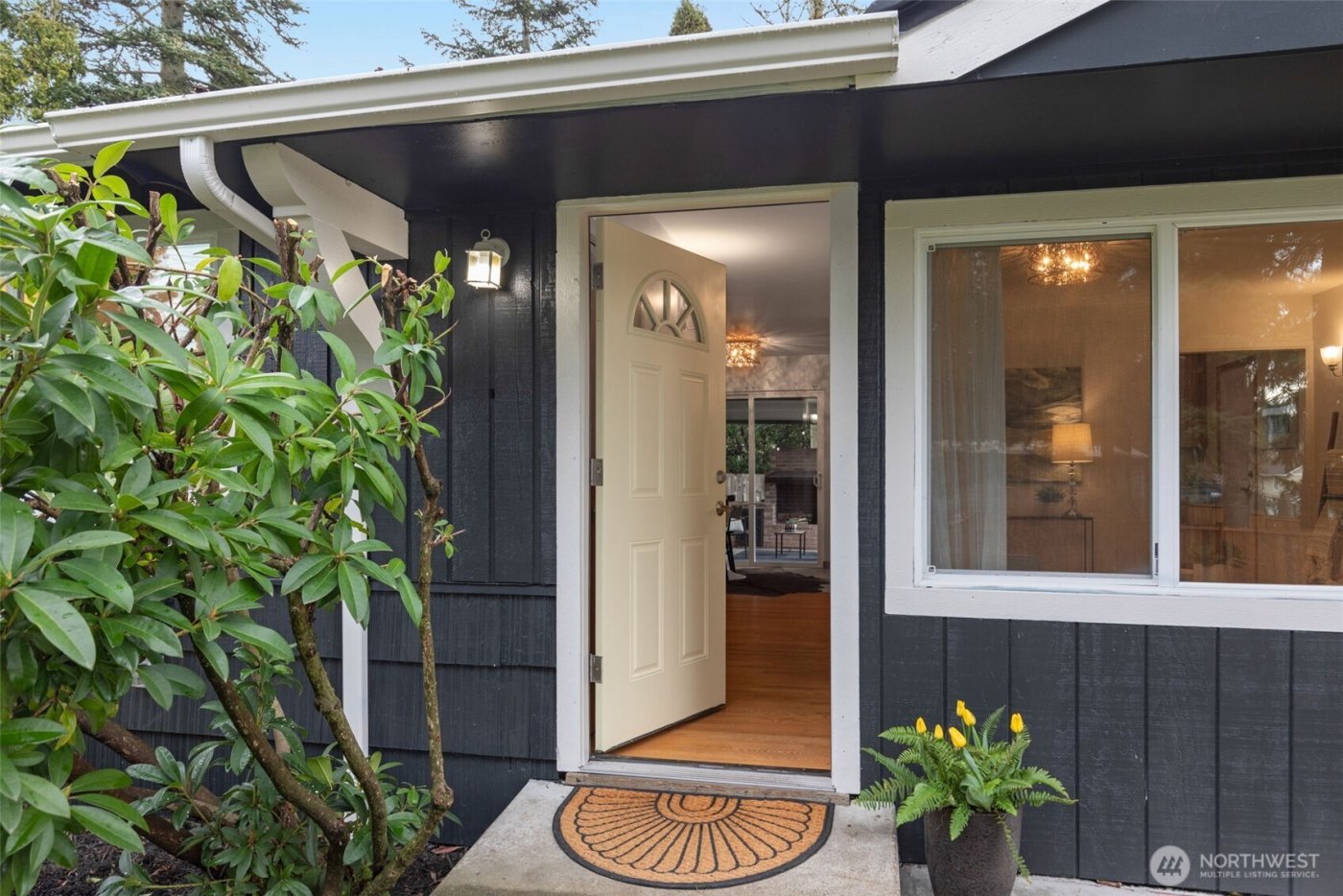 20068 21st Avenue NE, Shoreline, WA 98155