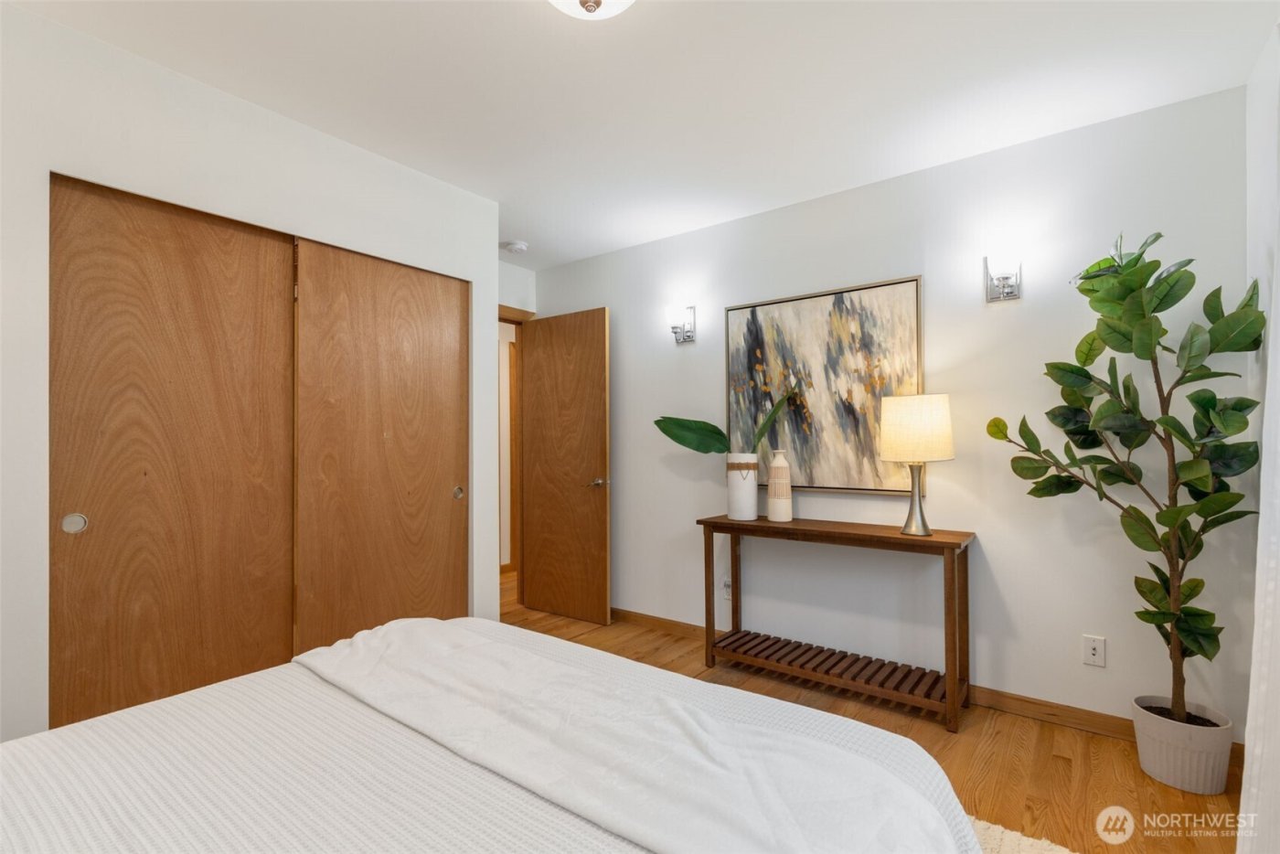 20068 21st Avenue NE, Shoreline, WA 98155