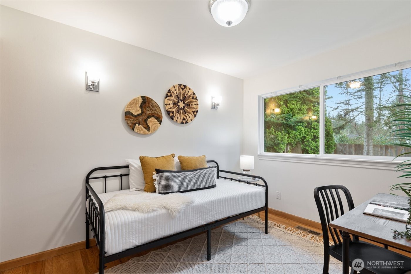 20068 21st Avenue NE, Shoreline, WA 98155