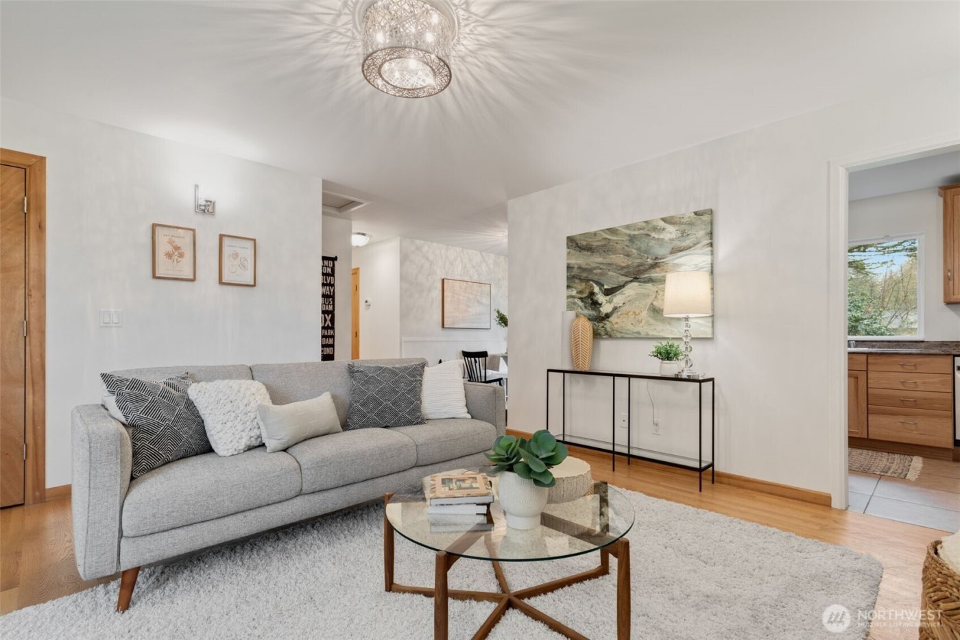 20068 21st Avenue NE, Shoreline, WA 98155