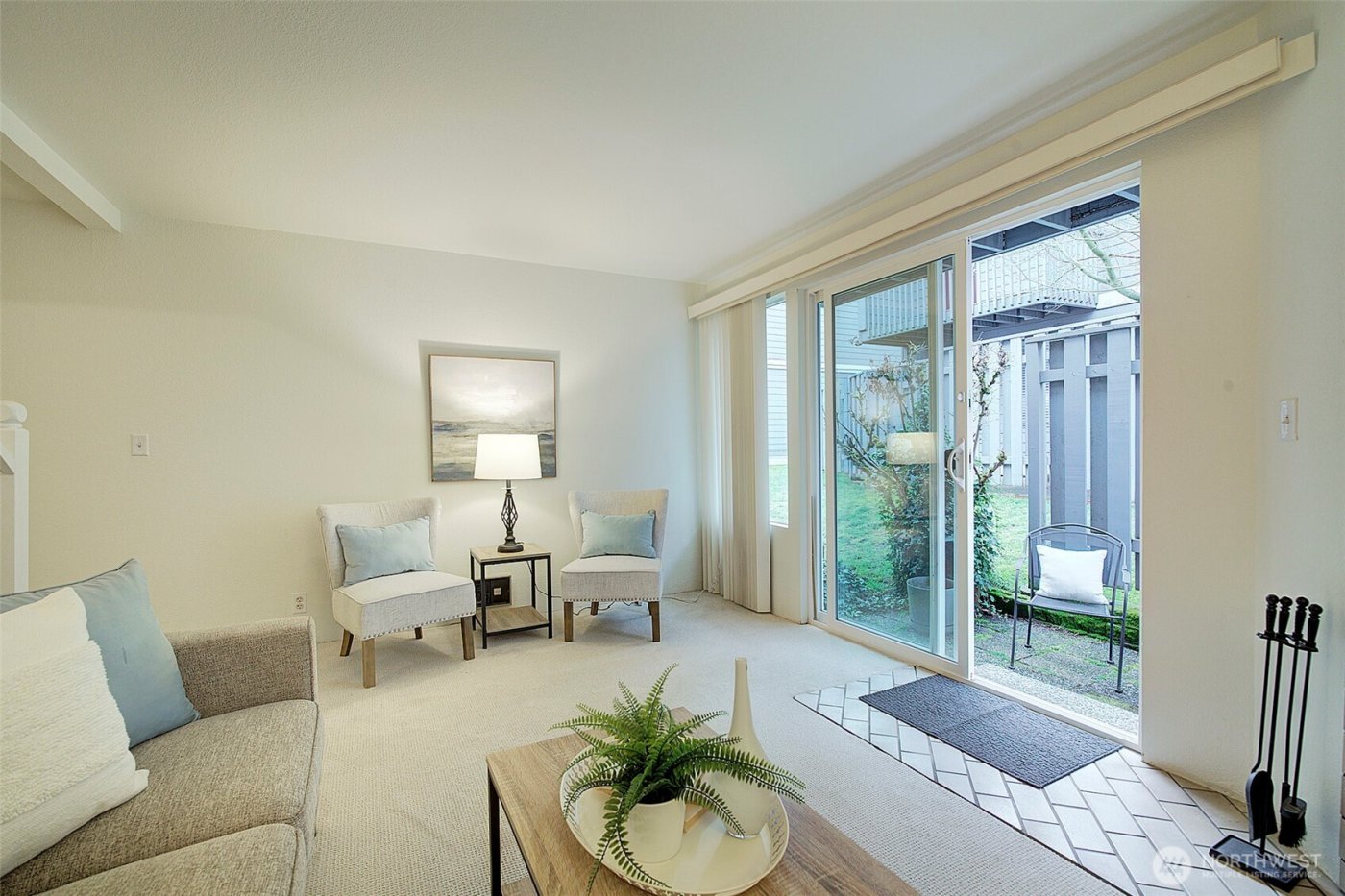 918 N 165th Street #6, Shoreline, WA 98133