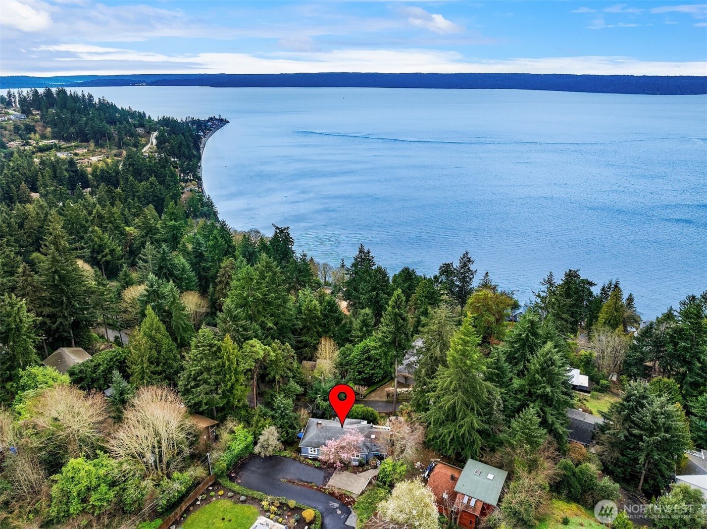 15828 25th Avenue SW, Burien, WA 98166