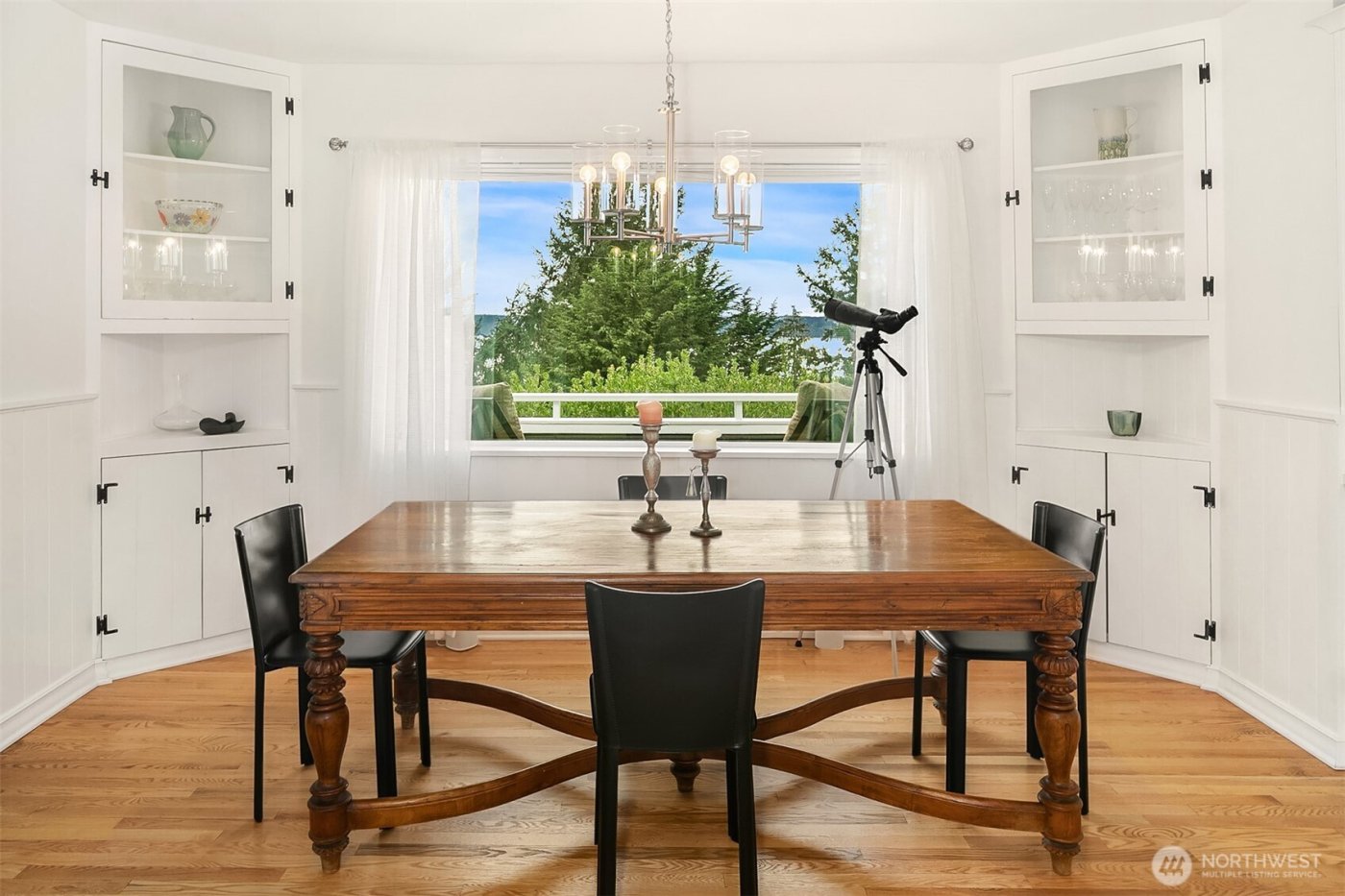 15828 25th Avenue SW, Burien, WA 98166