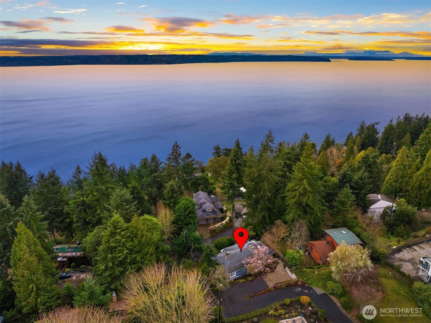 15828 25th Avenue SW, Burien, WA 98166