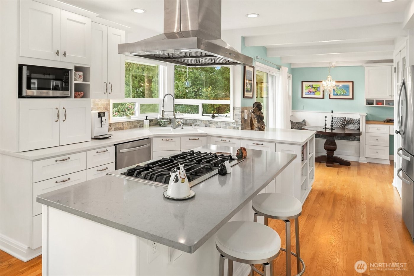 15828 25th Avenue SW, Burien, WA 98166