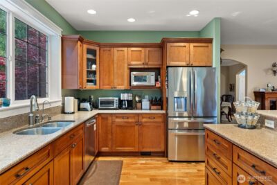 6205 139th Lane SW, Rochester, WA 98579 - Photo 11