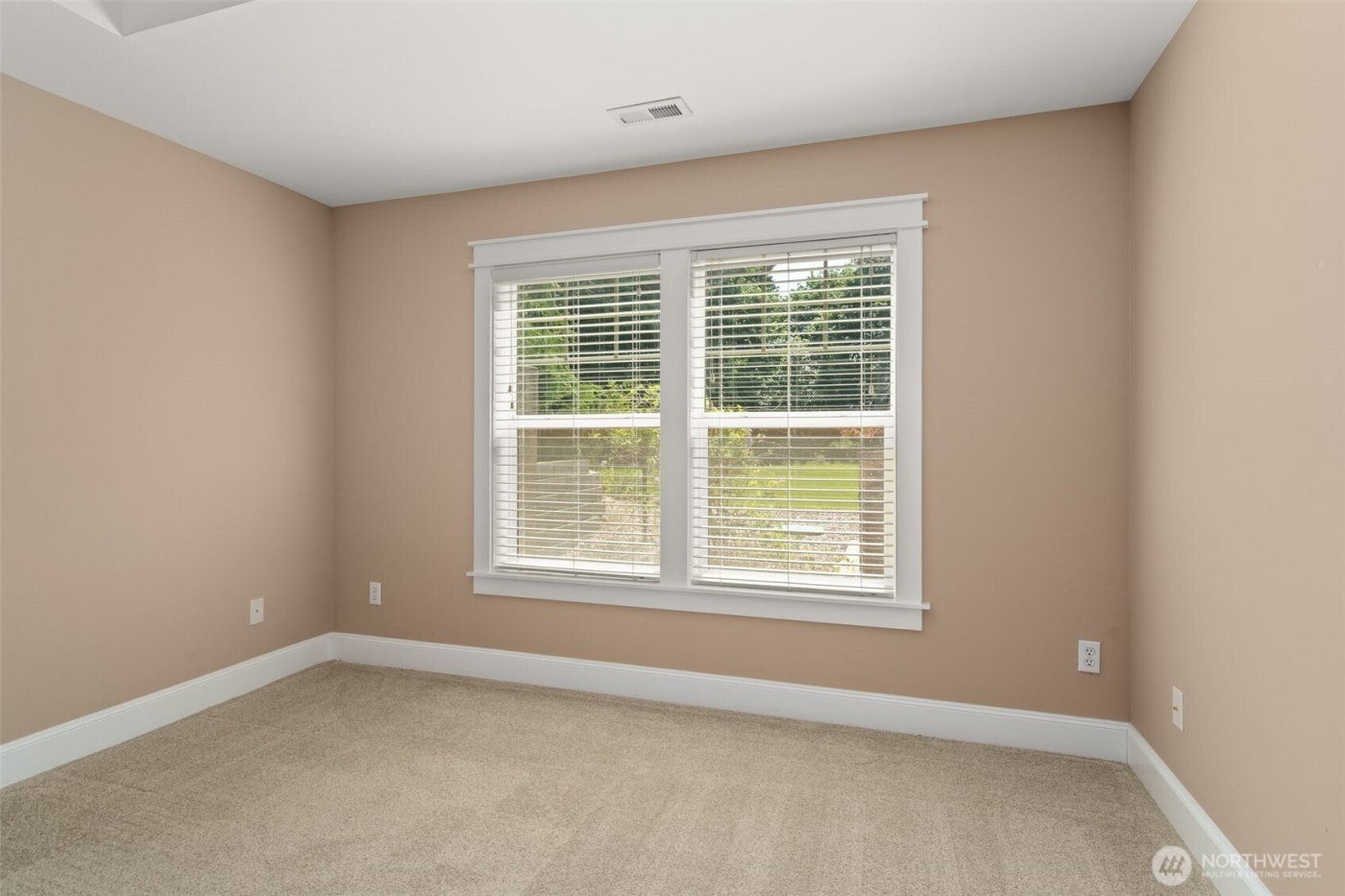 6205 139th Lane SW, Rochester, WA 98579