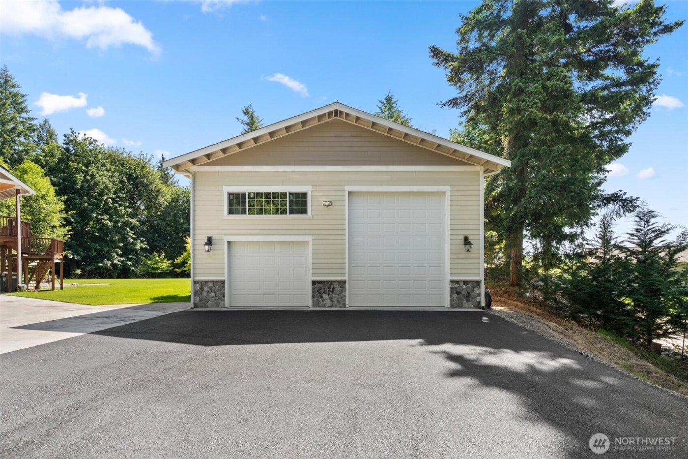 6205 139th Lane SW, Rochester, WA 98579