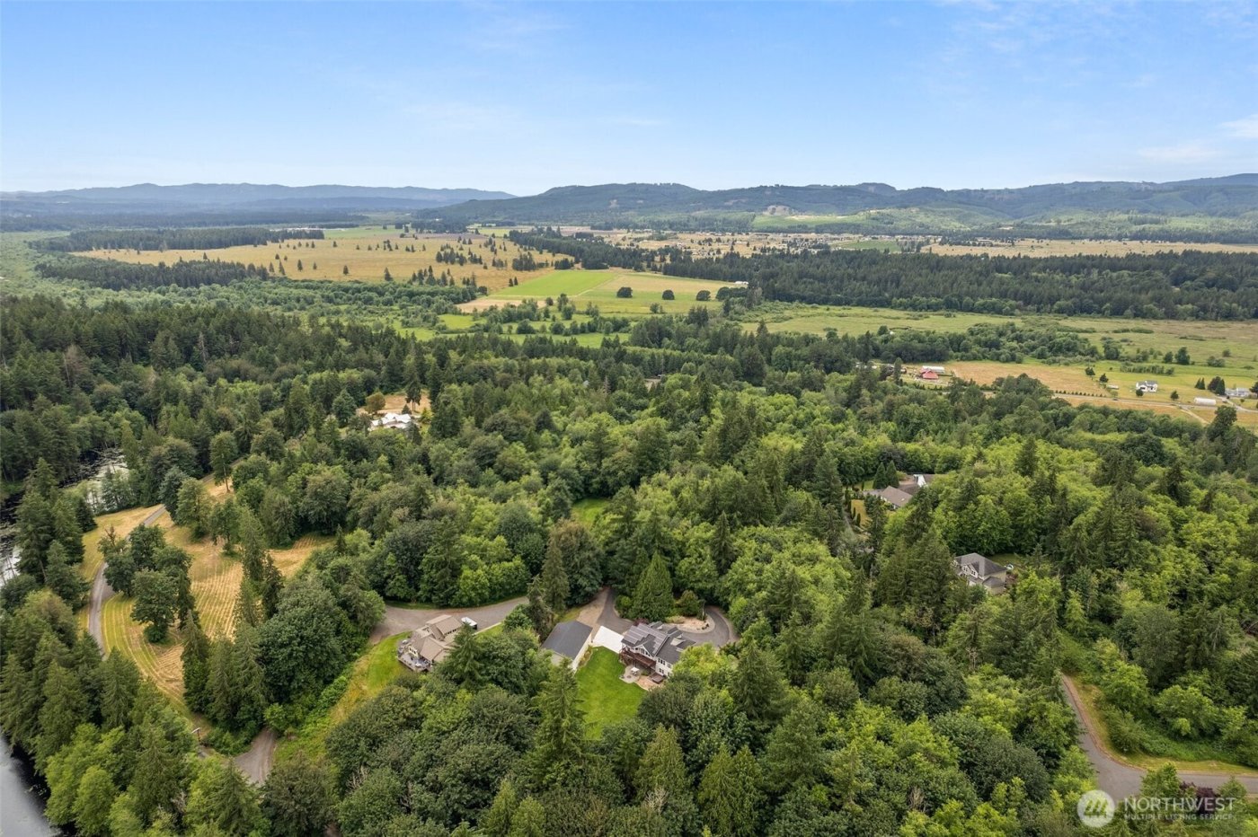 6205 139th Lane SW, Rochester, WA 98579