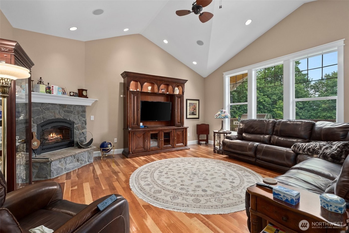 6205 139th Lane SW, Rochester, WA 98579