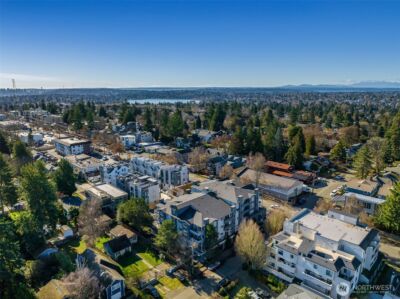 9222 Roosevelt Way NE #A, Seattle, WA 98115 - Photo 32
