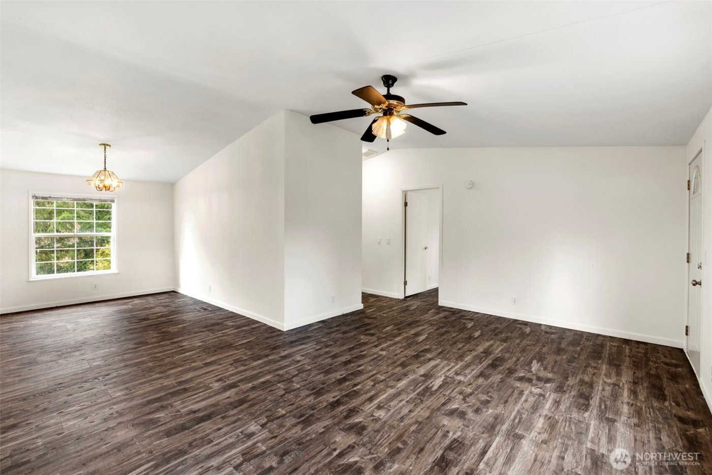 102 Tory Lynn Drive , Winlock, WA 98596