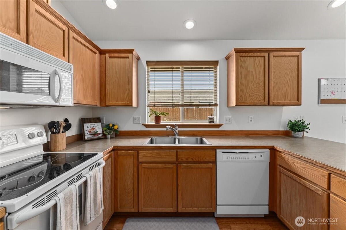 1315 Tractor Loop , East Wenatchee, WA 98802