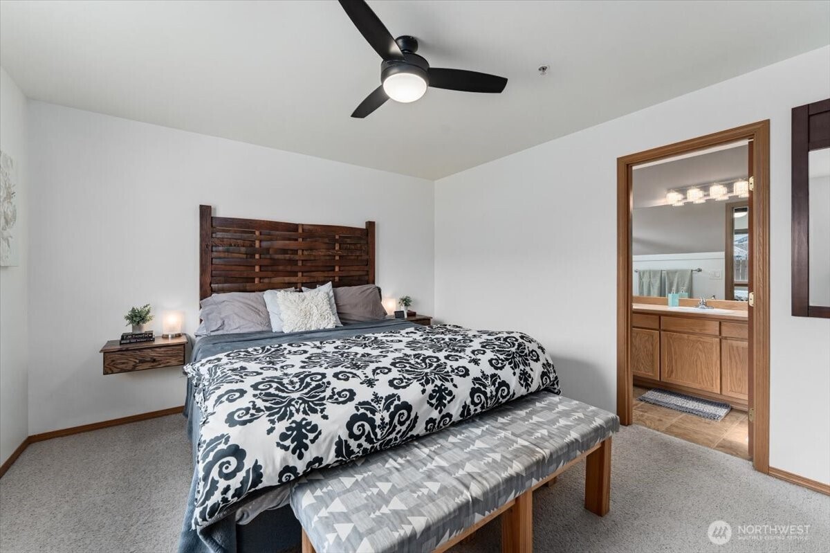 1315 Tractor Loop , East Wenatchee, WA 98802