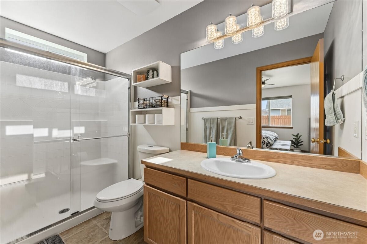 1315 Tractor Loop , East Wenatchee, WA 98802