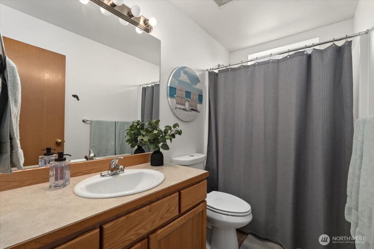 1315 Tractor Loop , East Wenatchee, WA 98802