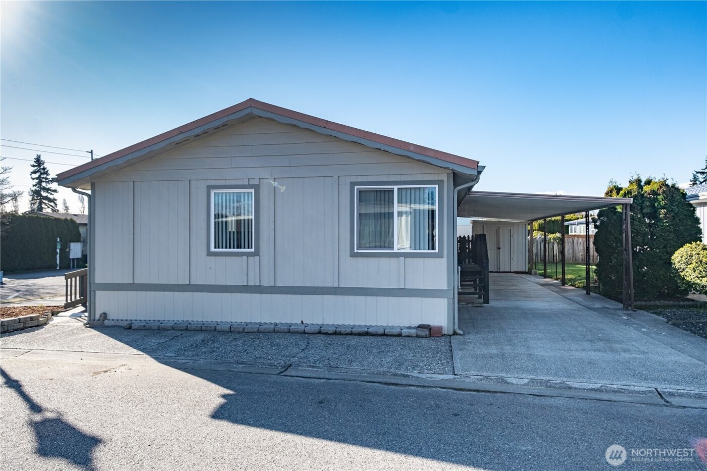 225 NE Ernst #50, Oak Harbor, WA 98277