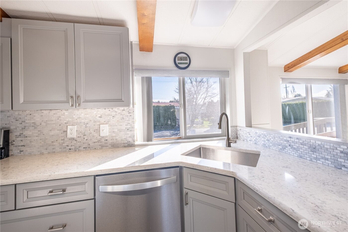 225 NE Ernst #50, Oak Harbor, WA 98277