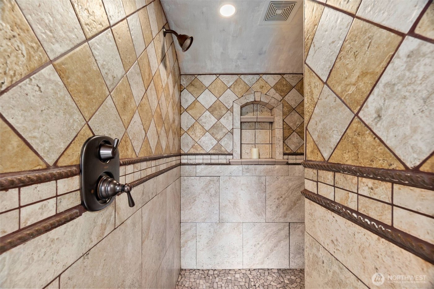 702 W Marcy Avenue , Montesano, WA 98563