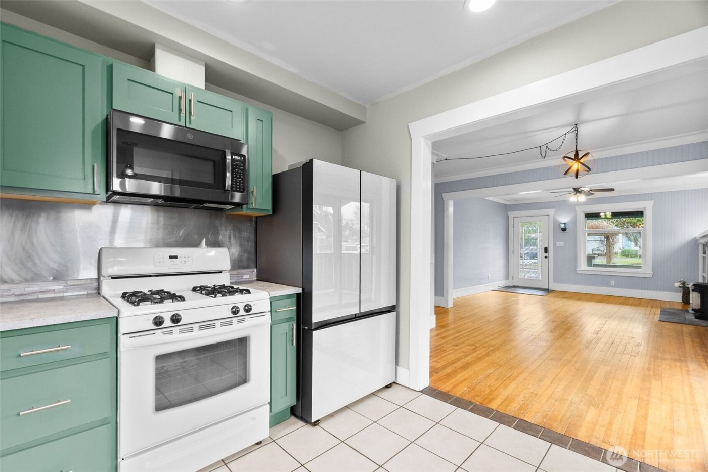 702 W Marcy Avenue , Montesano, WA 98563