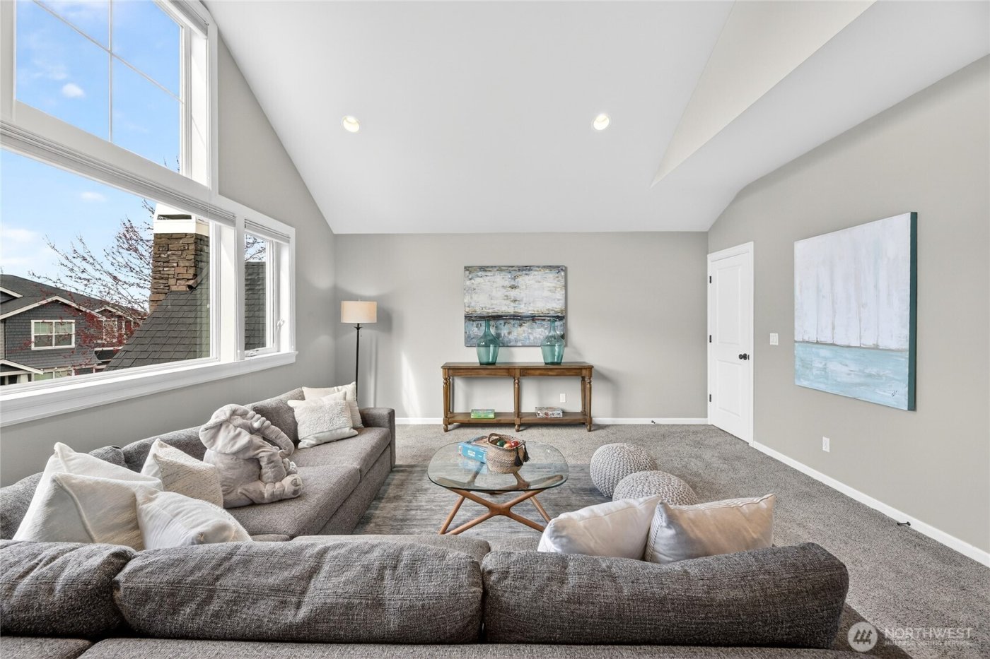 202 259th Avenue NE, Sammamish, WA 98074