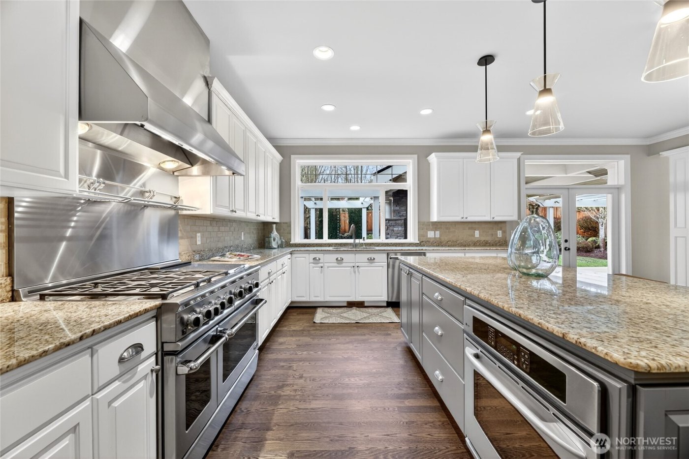 202 259th Avenue NE, Sammamish, WA 98074