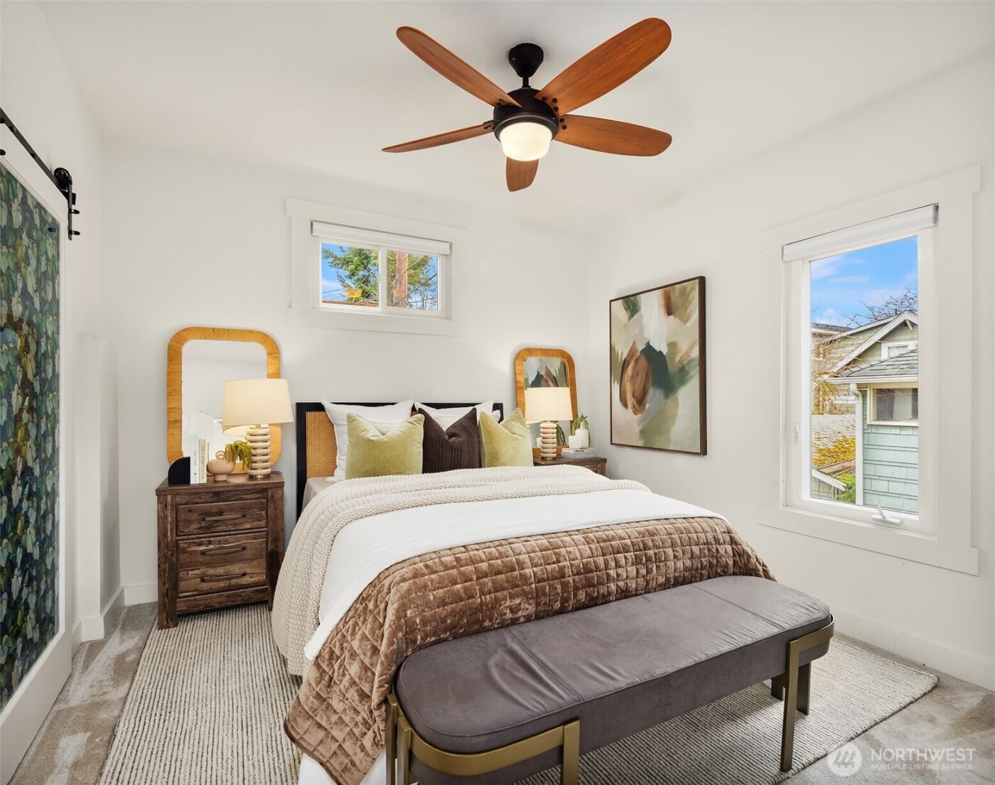 516 W Howe Street , Seattle, WA 98119