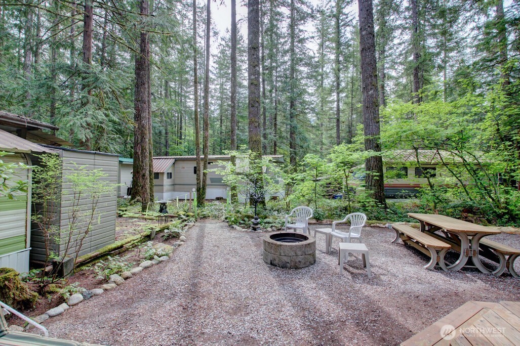 71 Wilderness Way , Deming, WA 98244