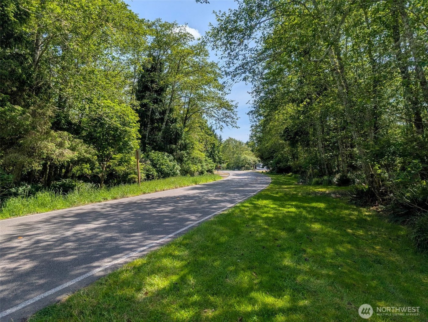 242 Duck Lake Drive NE, Ocean Shores, WA 98569