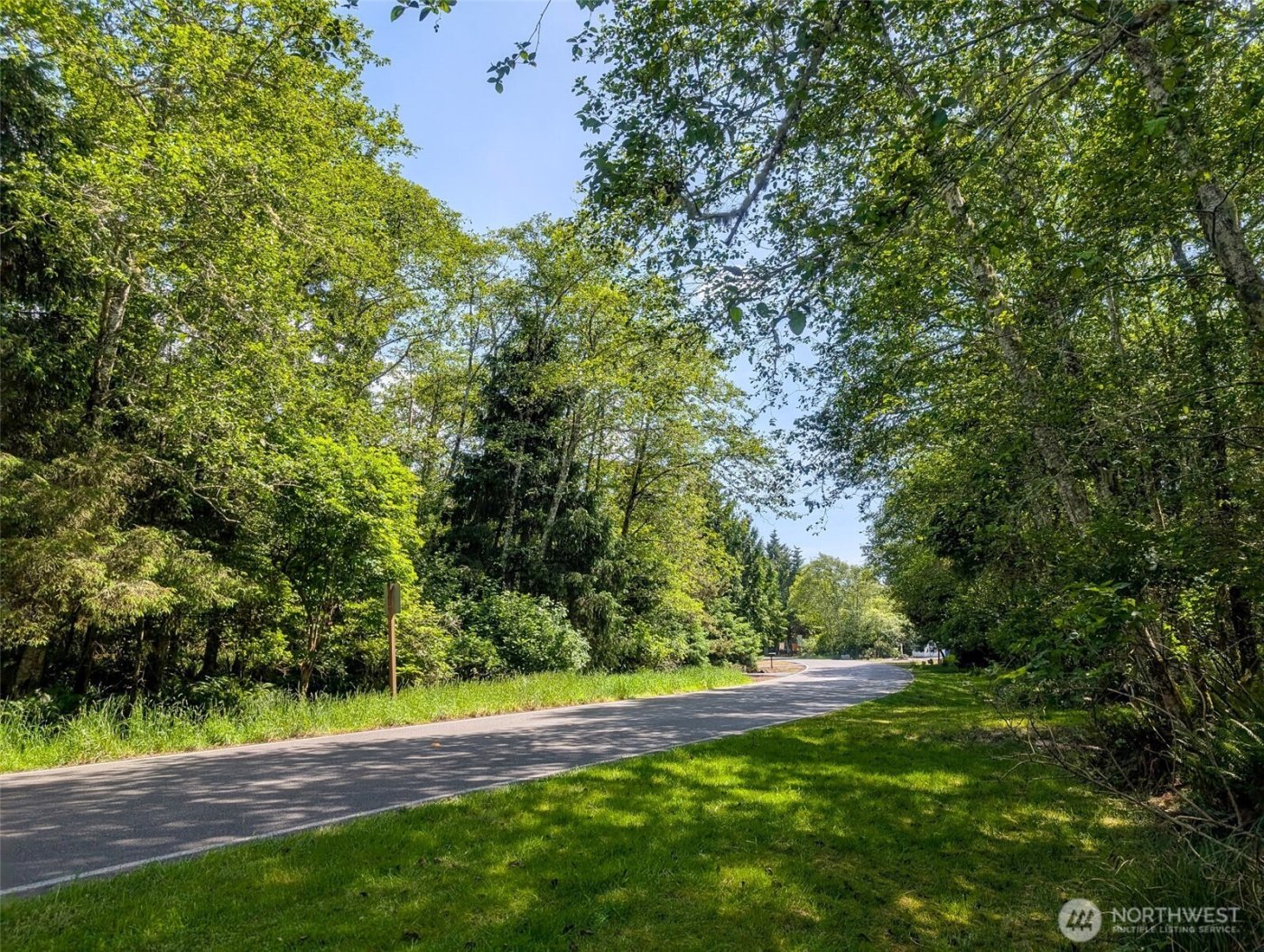 242 Duck Lake Drive NE, Ocean Shores, WA 98569