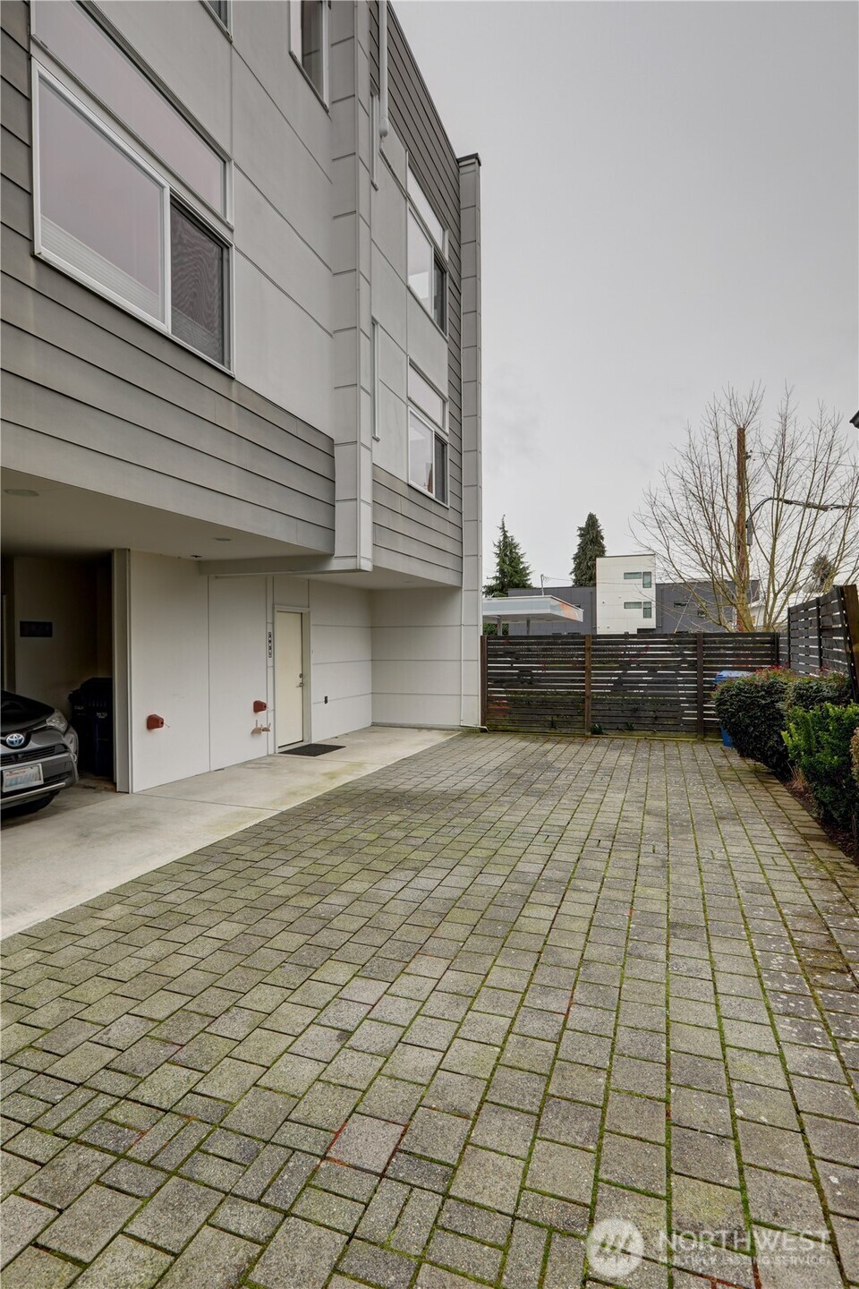 3931 California Avenue SW, Seattle, WA 94116