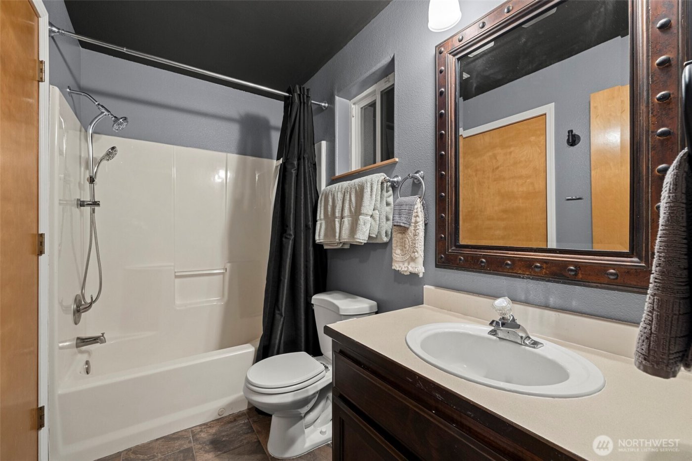 798 West Road , Sedro Woolley, WA 98284